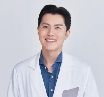 우창윤 의사 사진