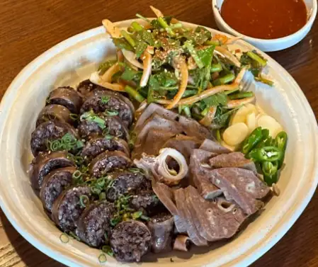 황학동 괸당 메뉴 막창순대 사진