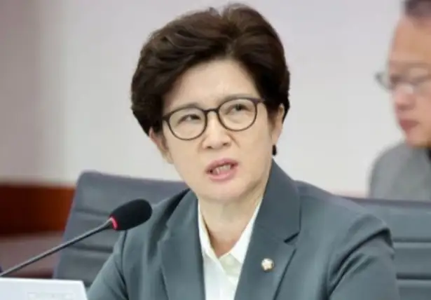 강선영 사진